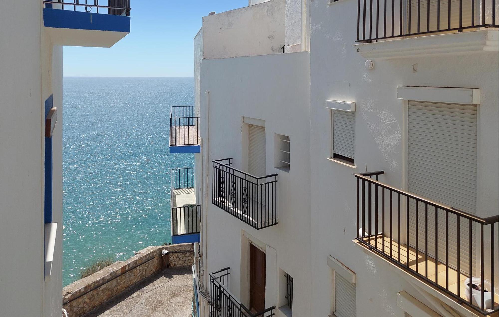 2 Bedroom Awesome Apartment In Peniscola Exterior photo